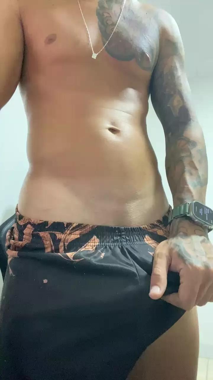 gato_dtado on Cam4 