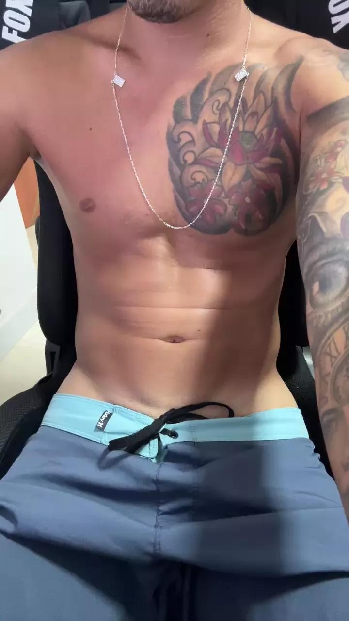 gato_dtado on Cam4 