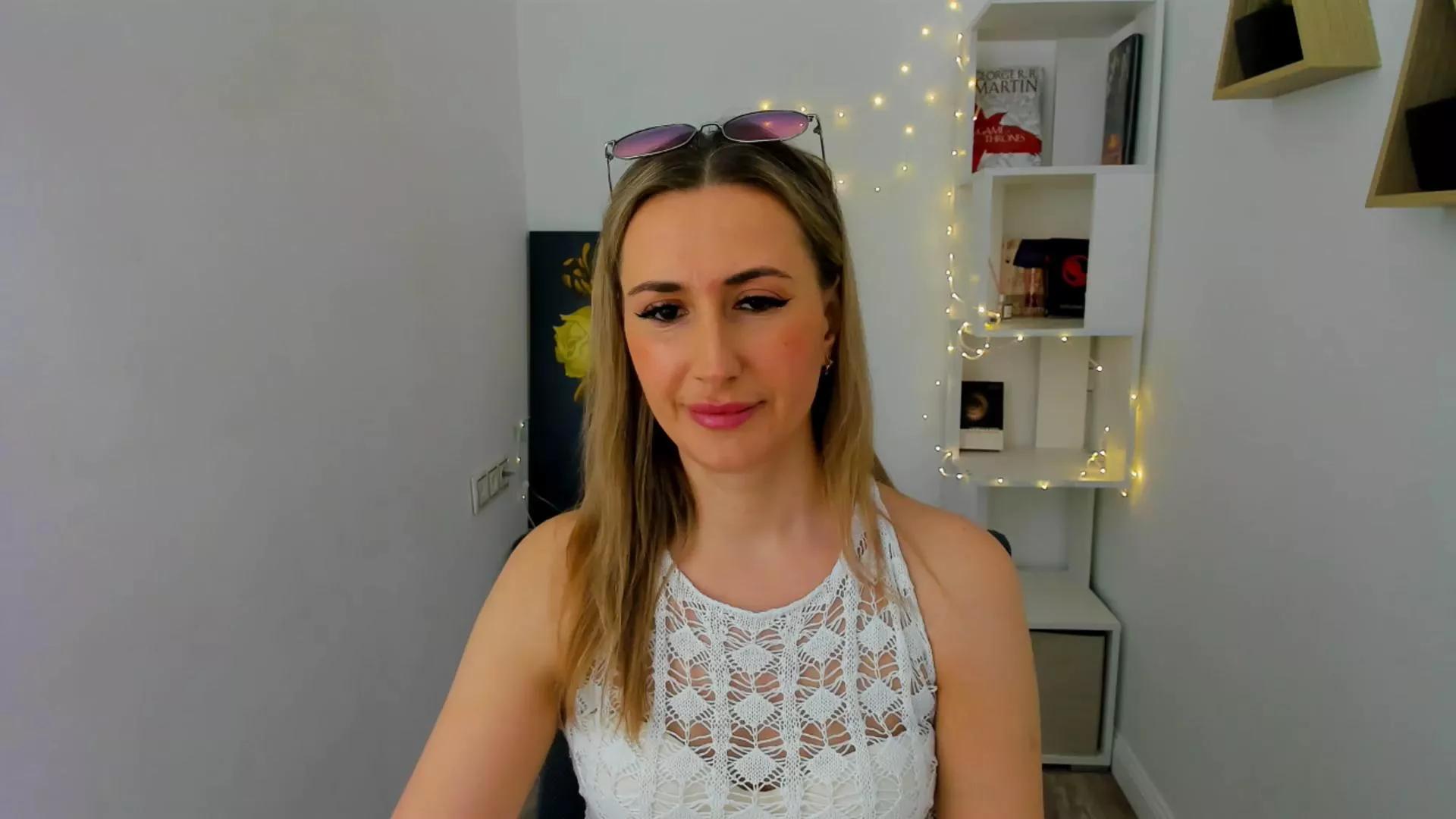 GentleFlowe on Cam4 