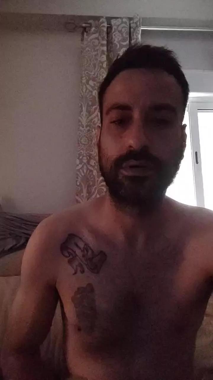 Gitanito29 on Cam4 
