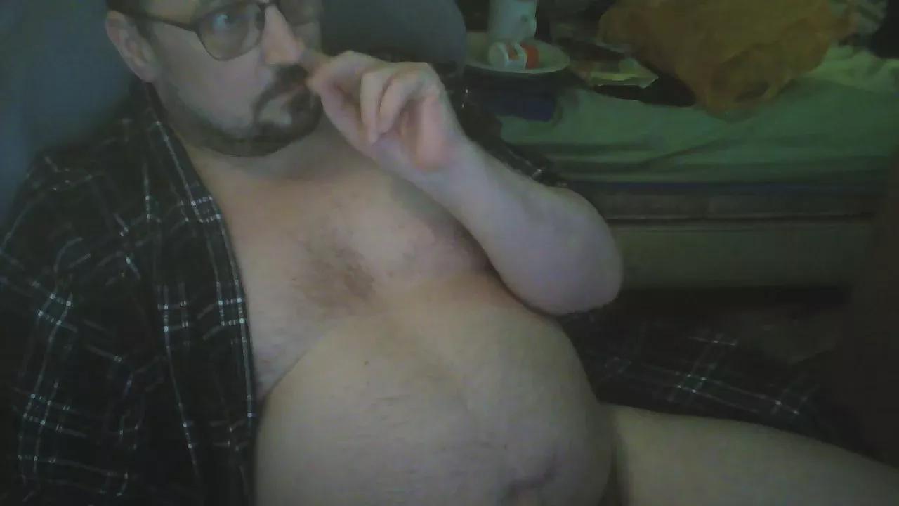 Gizmondo328 on Cam4 