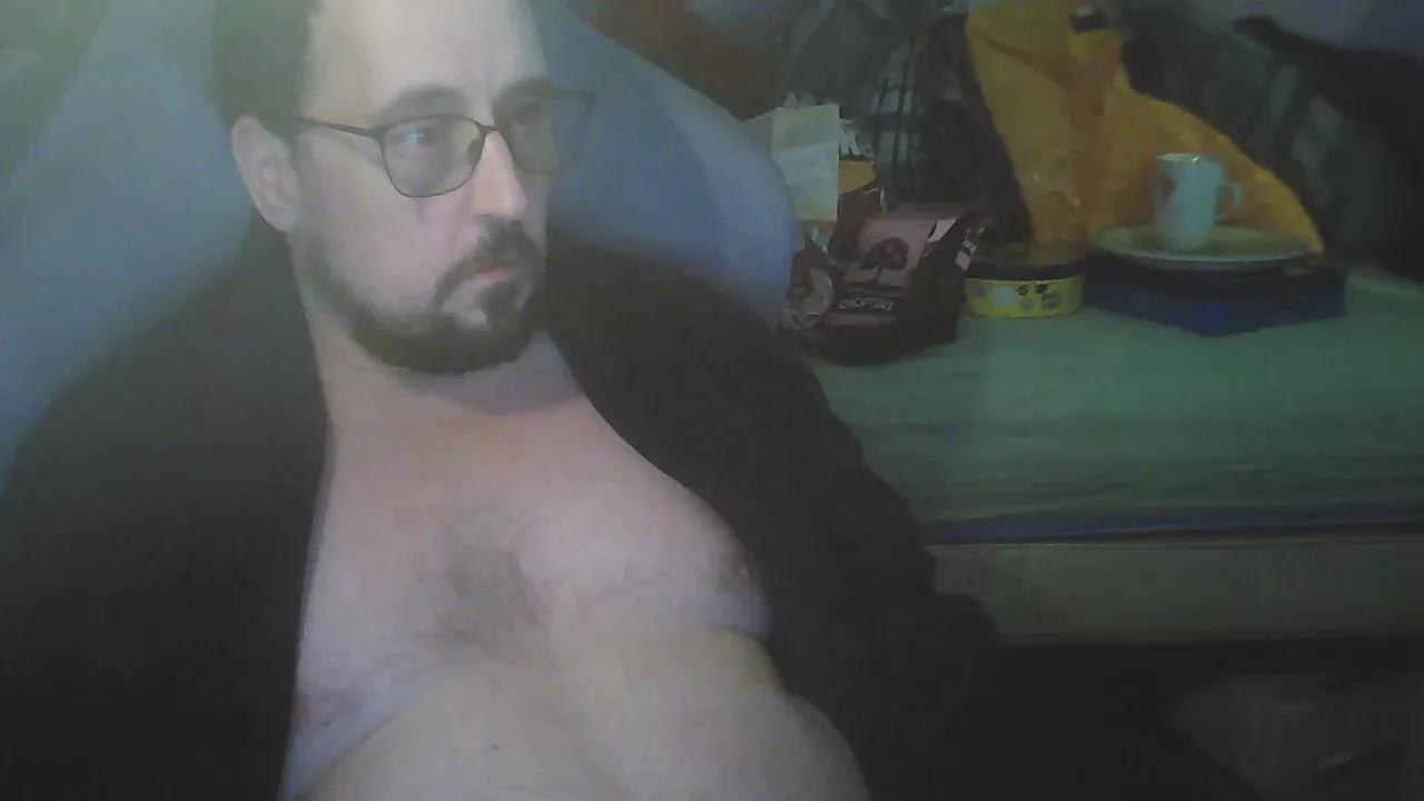 Gizmondo328 on Cam4 