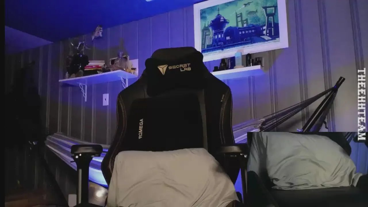 Offline H_Daddy on Cam4