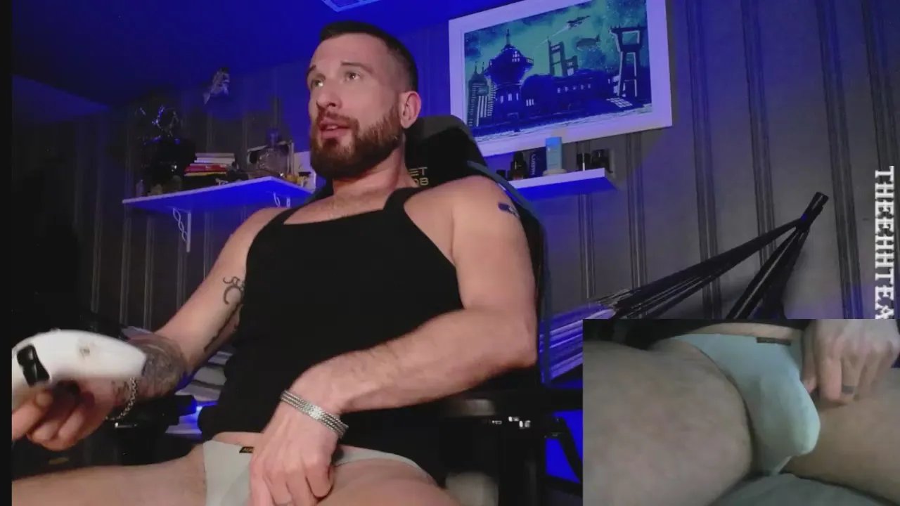 Offline H_Daddy on Cam4