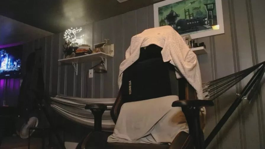 Offline H_Daddy on Cam4