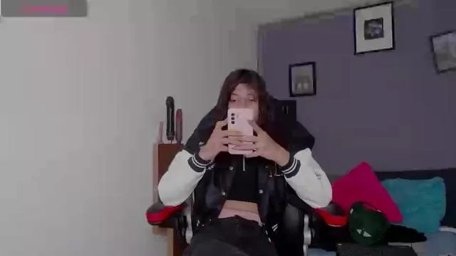 Offline Haarley_xxx on Cam4