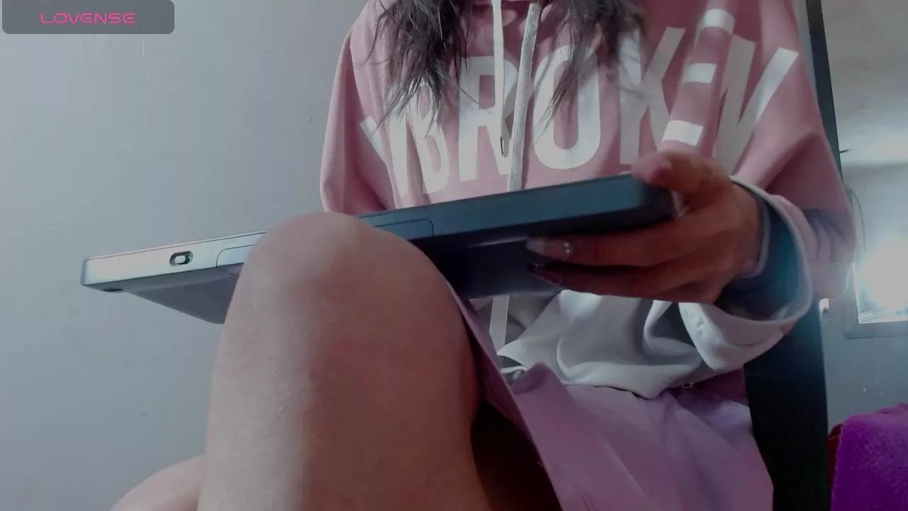 Offline Haarley_xxx on Cam4