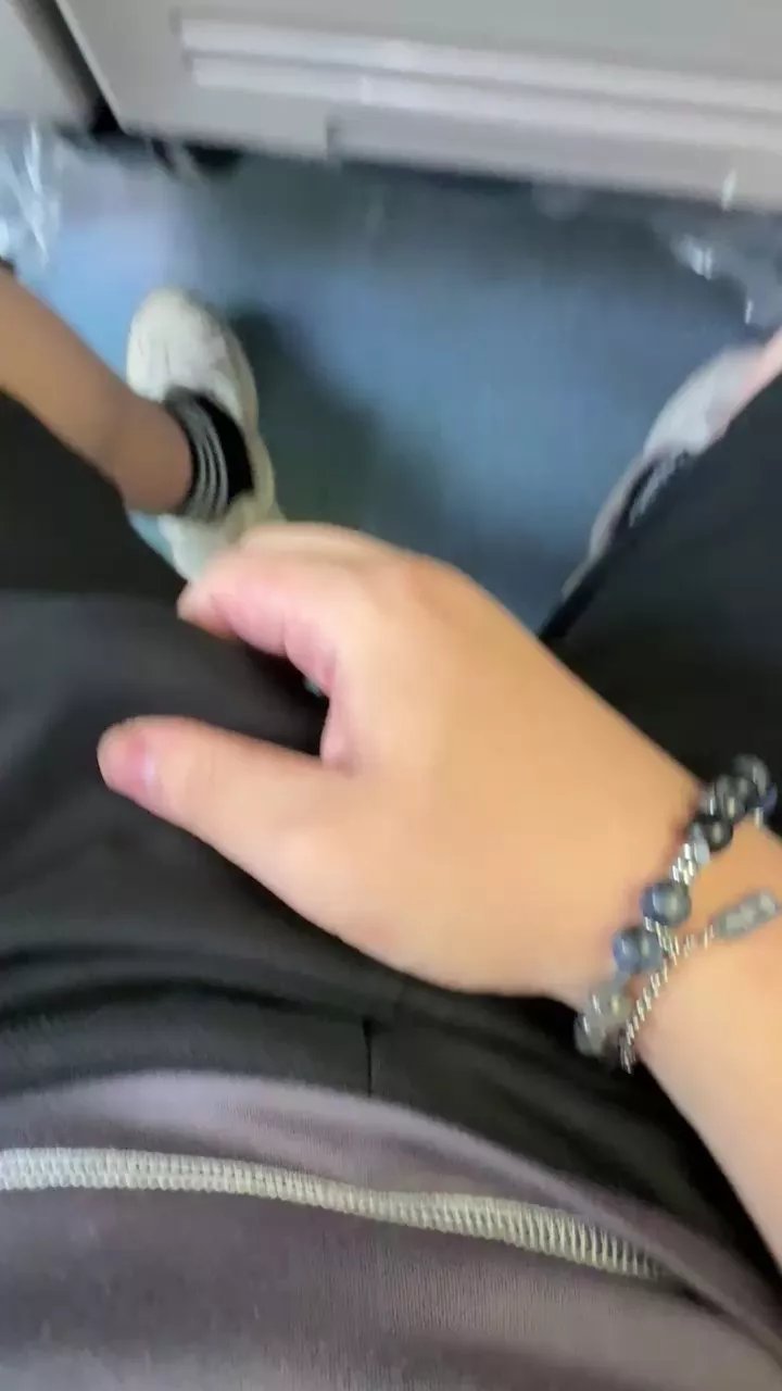 Offline Happyboy708 on Cam4