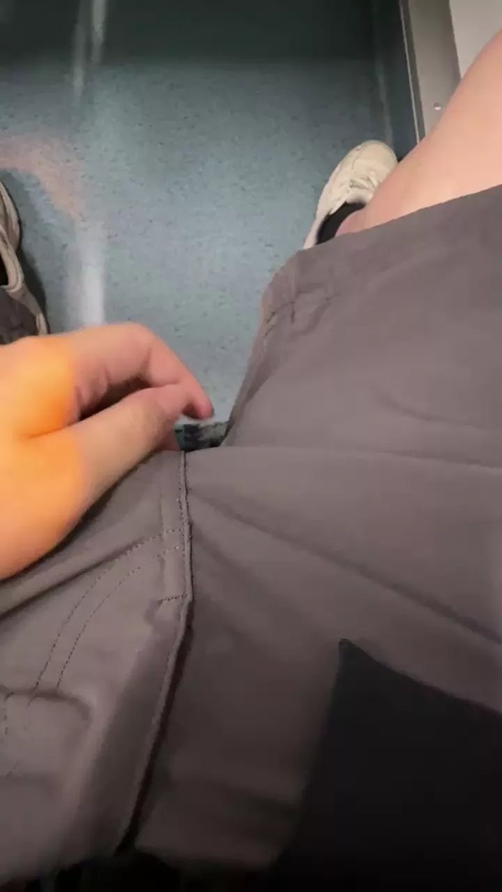 Offline Happyboy708 on Cam4