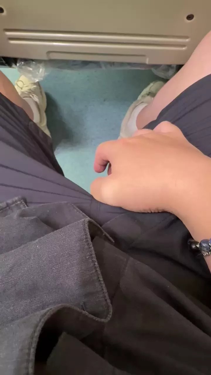 Offline Happyboy708 on Cam4