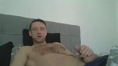 hartdickleon on Cam4 