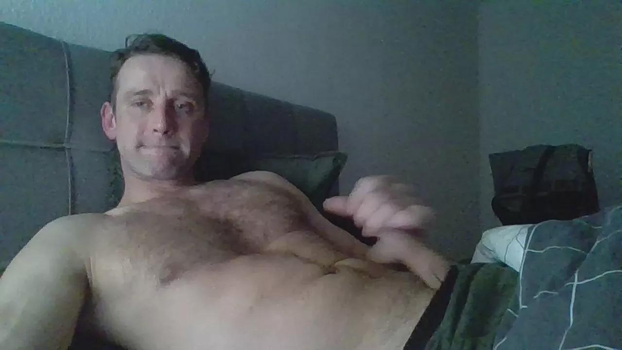 hartdickleon on Cam4 