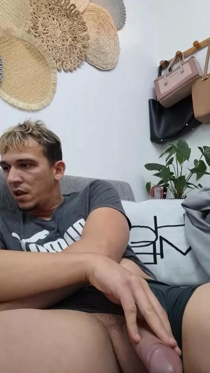 humberto6547 on Cam4 