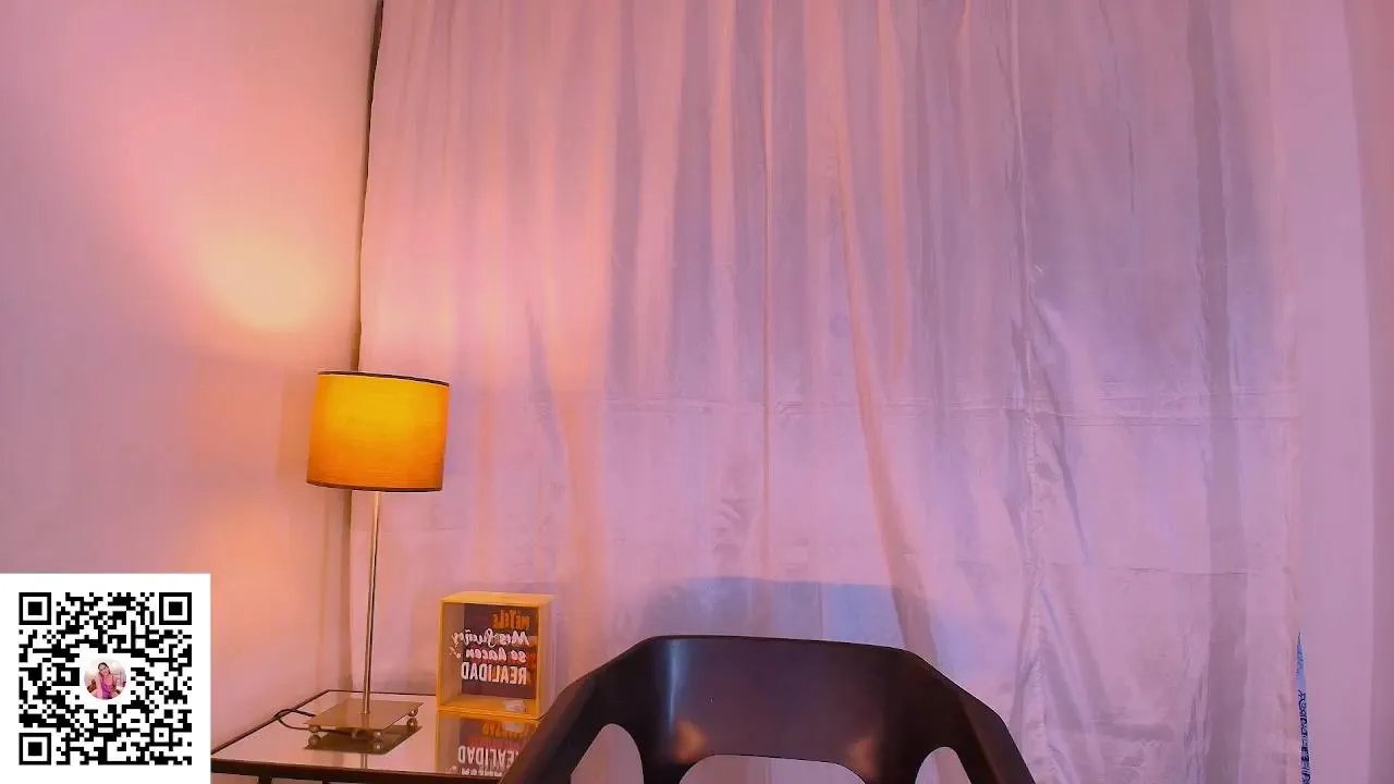 Offline isabellassmith on Cam4