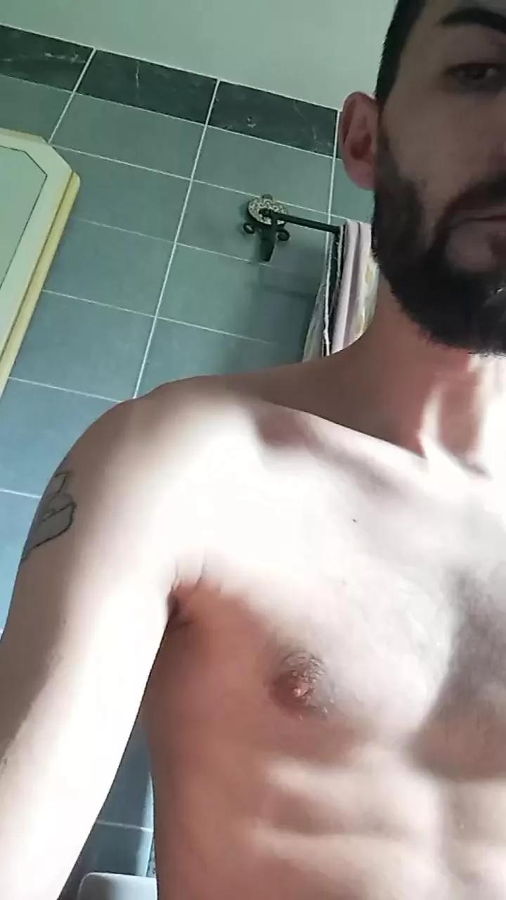 Ismander on Cam4 