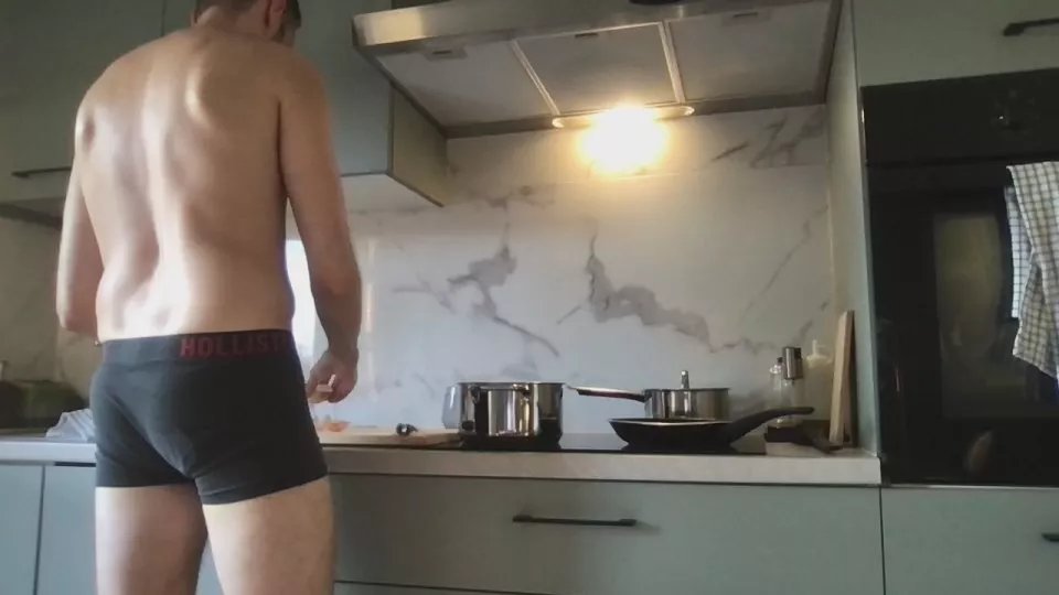 Offline italianvirgil25 on Cam4