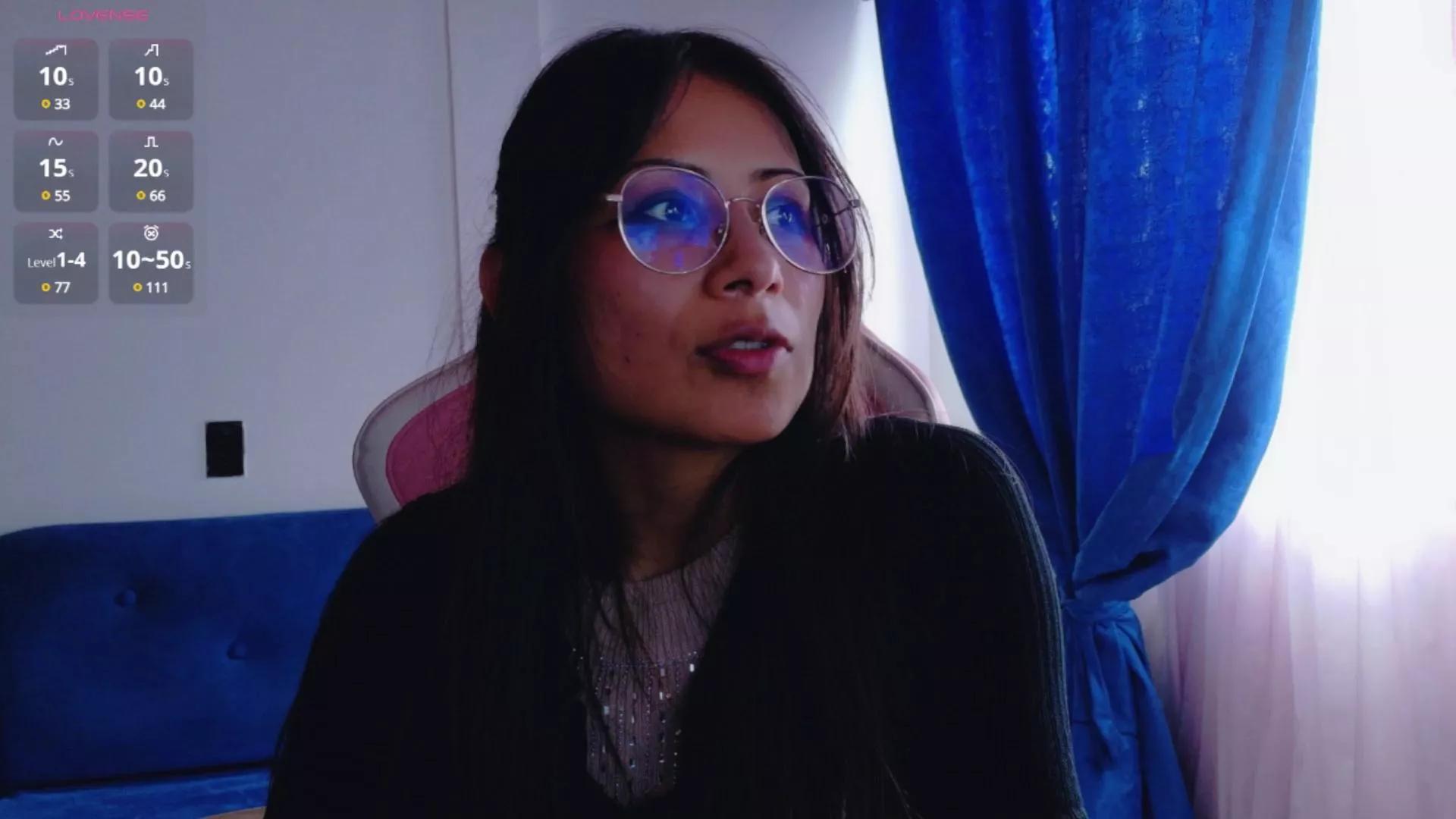 Jade_Zephyra on Cam4 