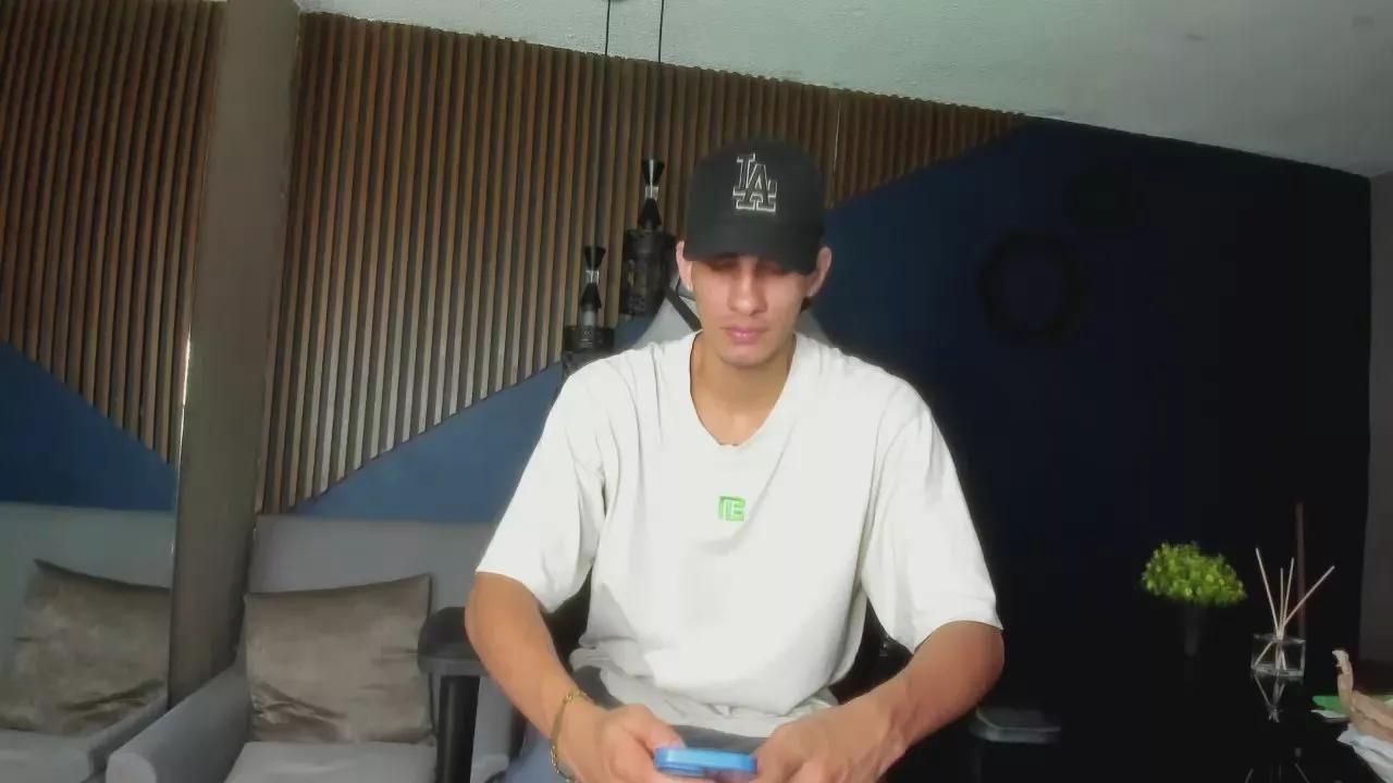 JakeMoxley on Cam4 
