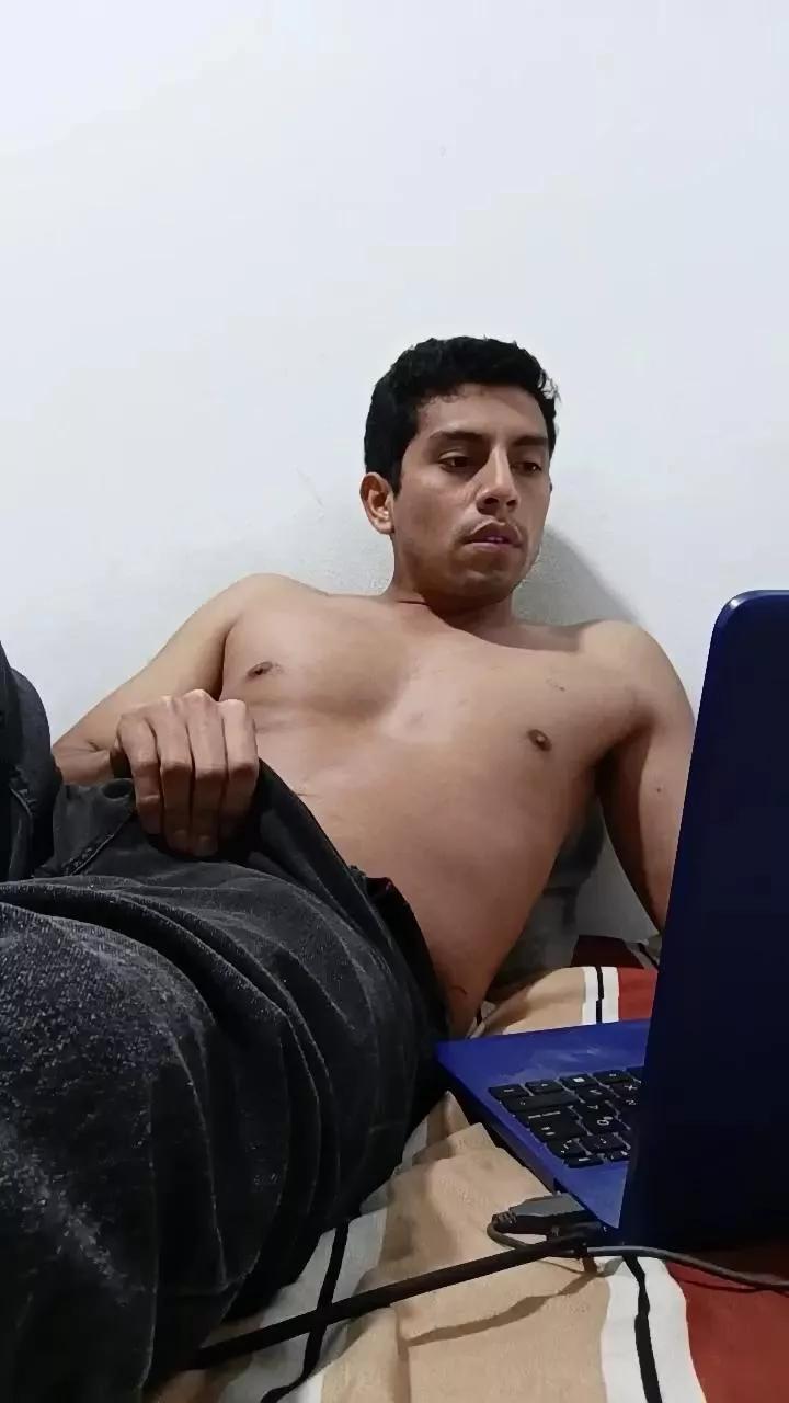 Jean2707 on Cam4 