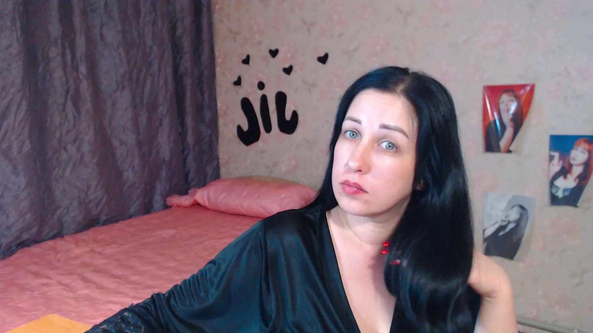 Offline JillStevens on Cam4
