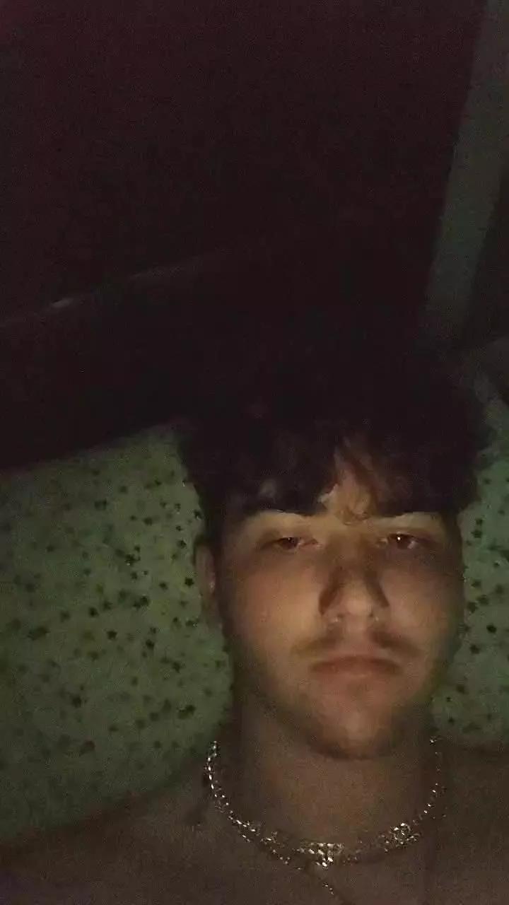 jjhunter07 on Cam4 