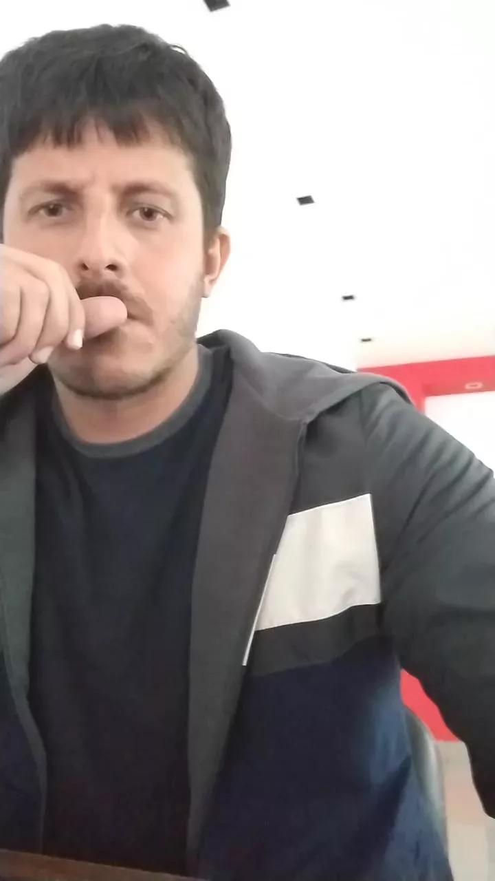 Jota_Show on Cam4 
