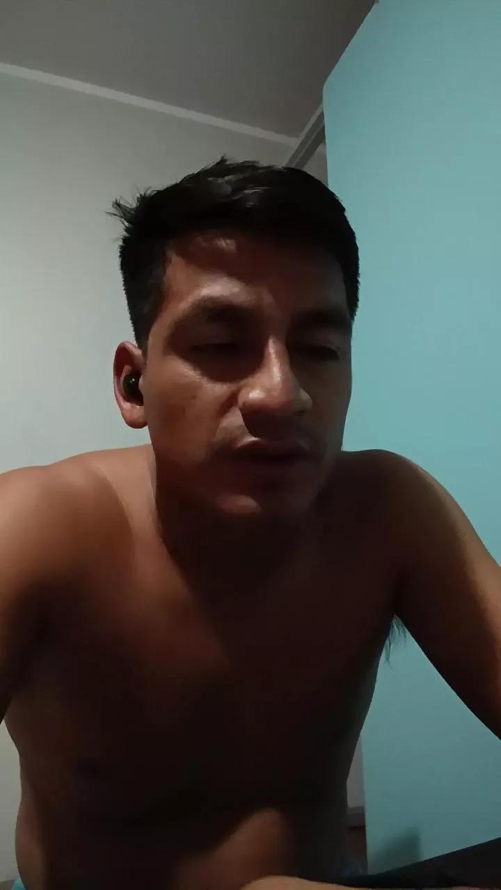Jugento on Cam4 