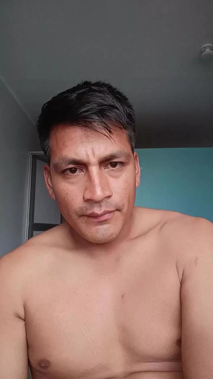 Jugento on Cam4 