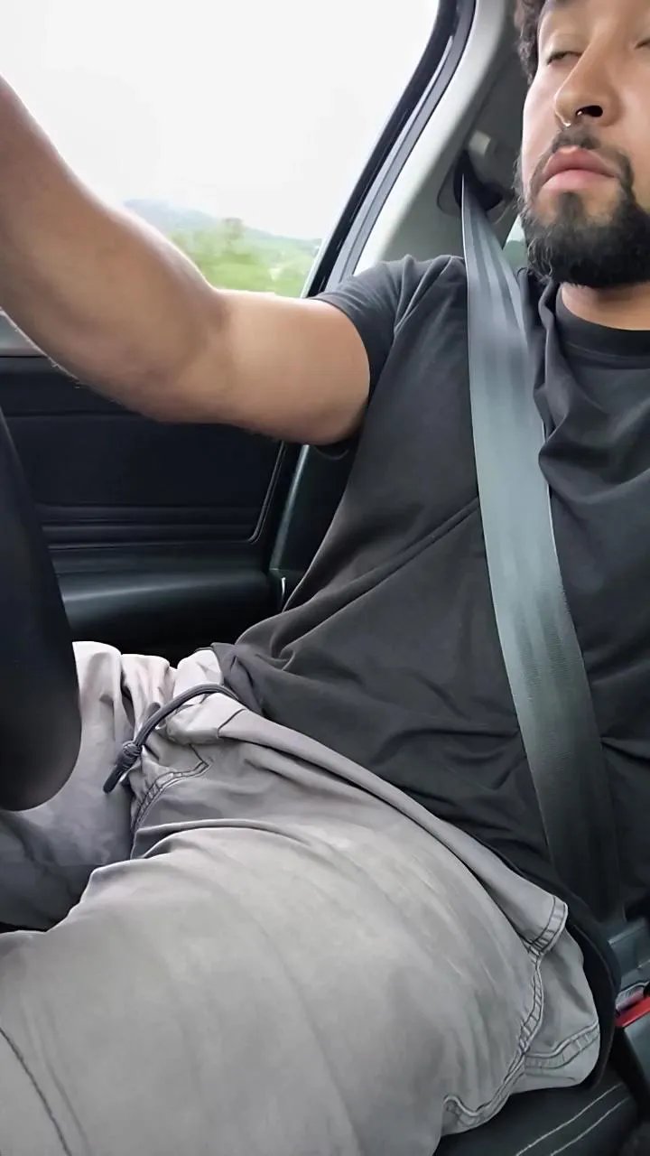 Offline Kalio on Cam4