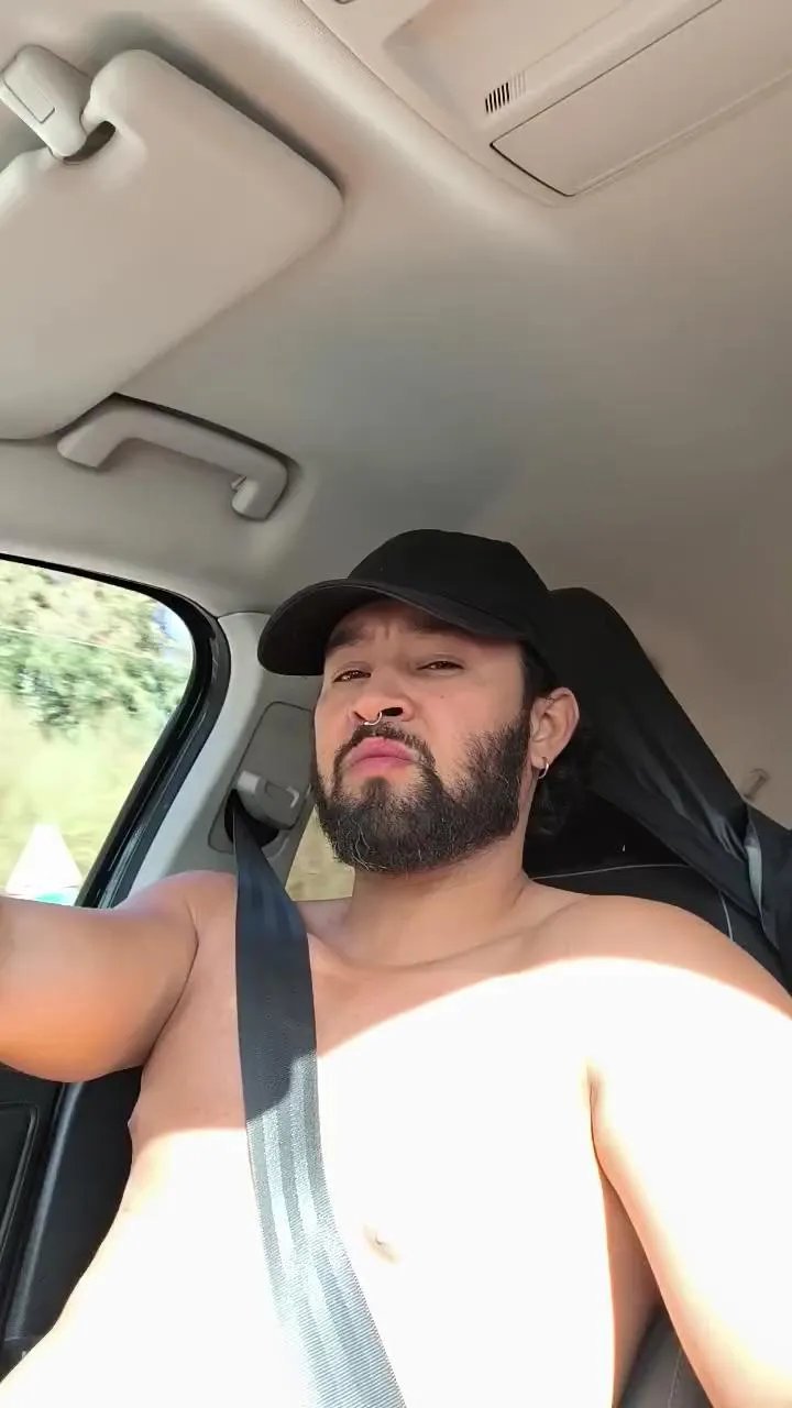 Offline Kalio on Cam4