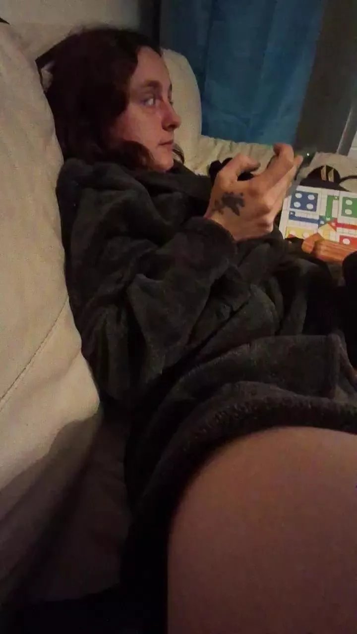 Offline kentishcouple25 on Cam4