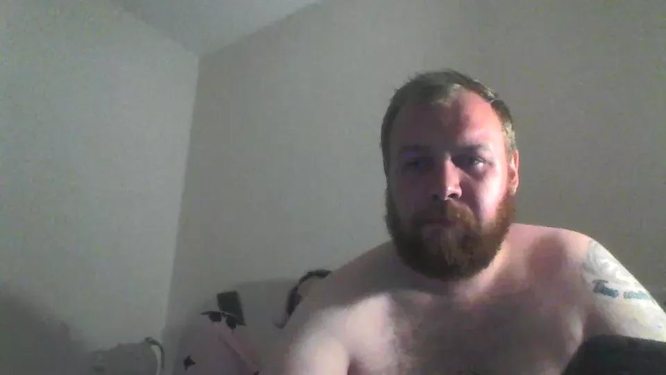 Offline kentishcouple25 on Cam4