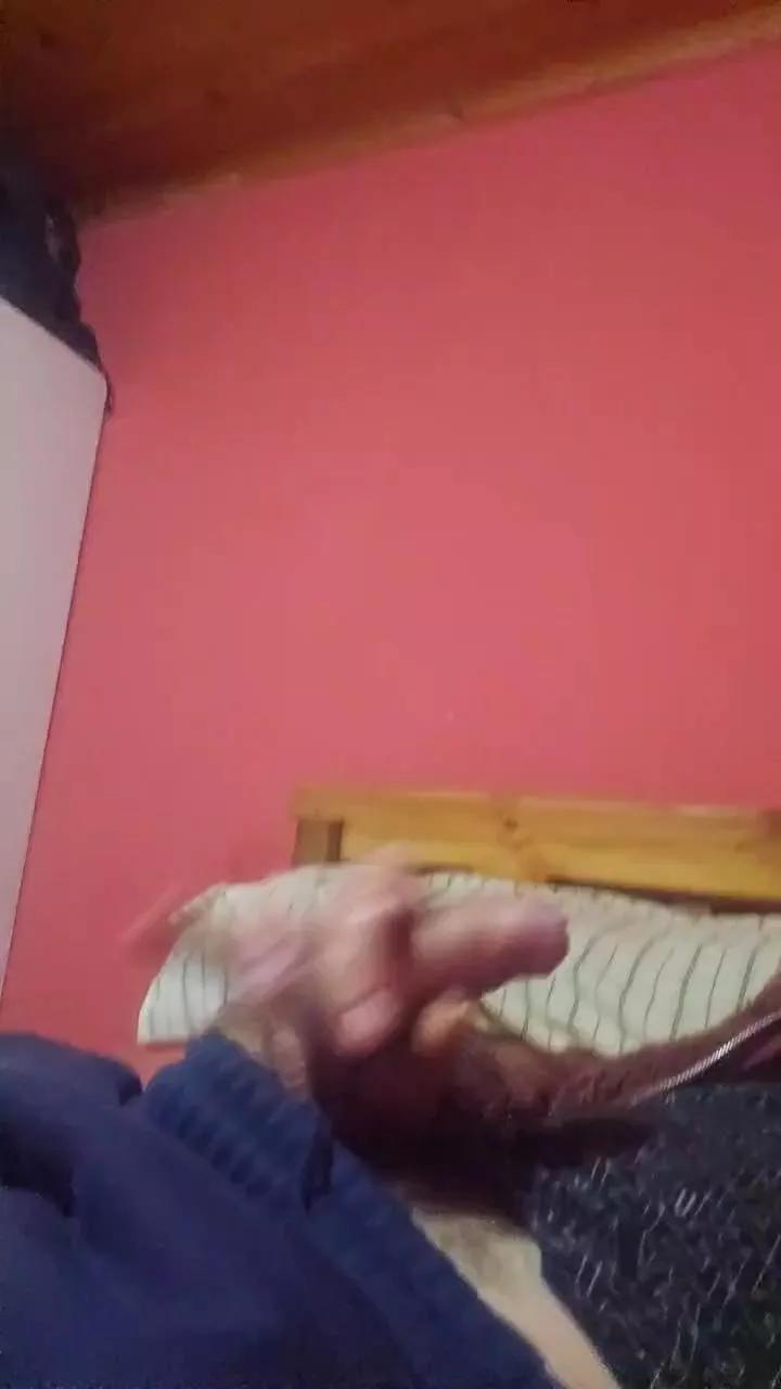 Kristopher35 on Cam4 