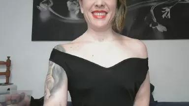 LadyMiri on Cam4 
