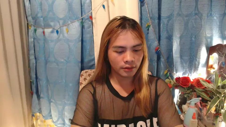 LadystellaDYLDO on Cam4 