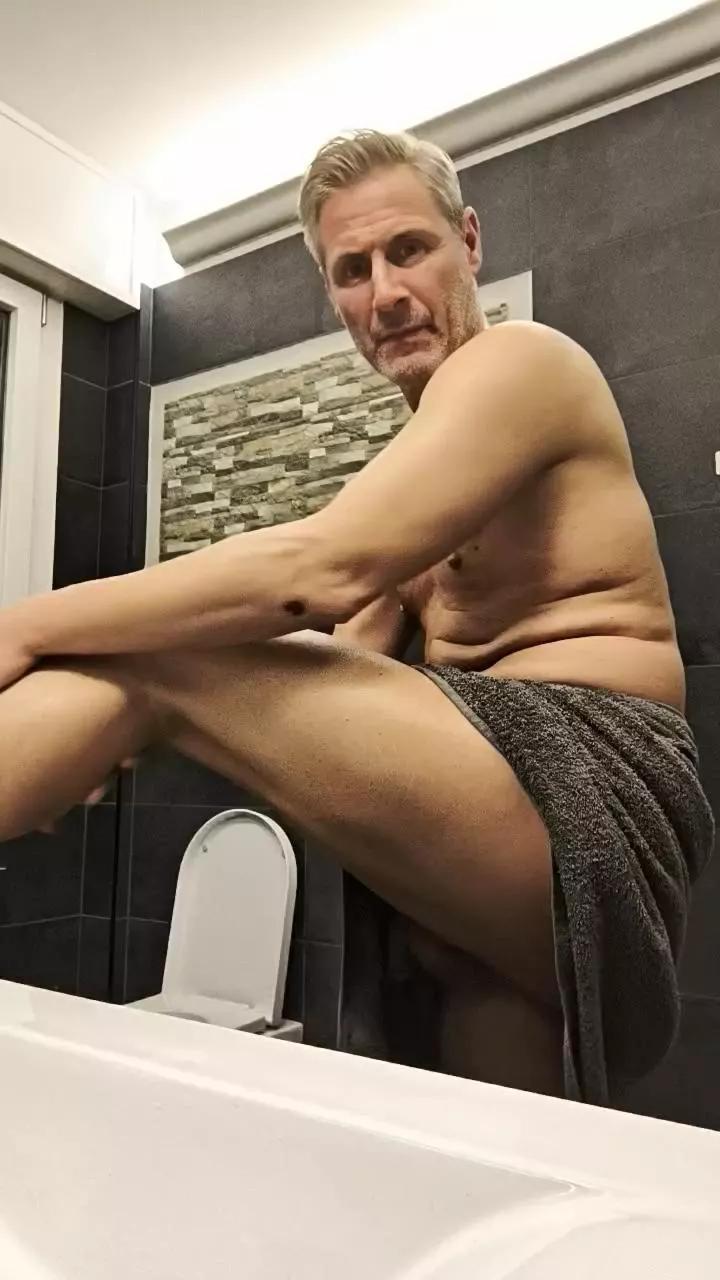 Lalas71 on Cam4 