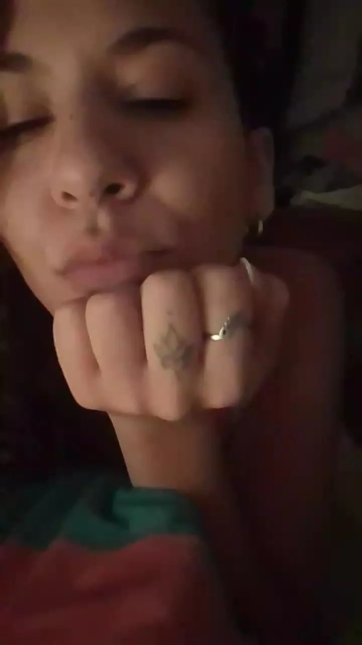 Offline Leonafuego on Cam4