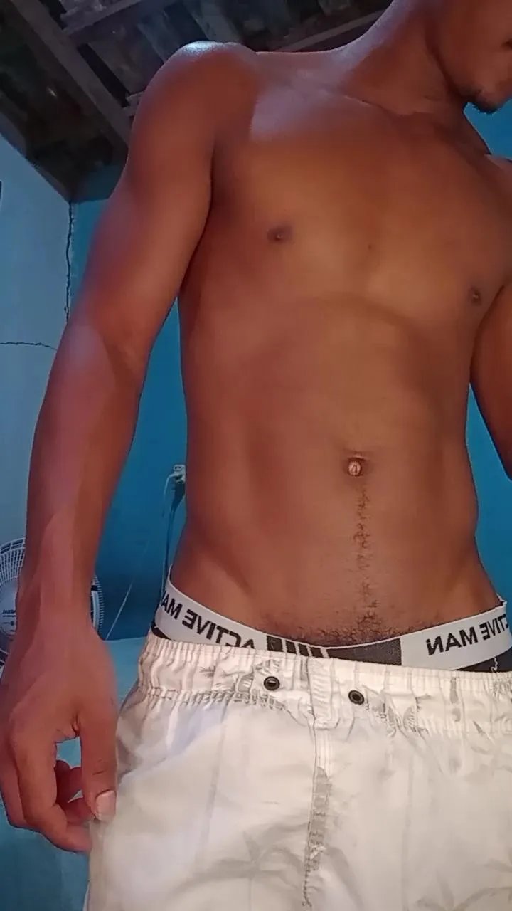 Offline leosilvaj on Cam4