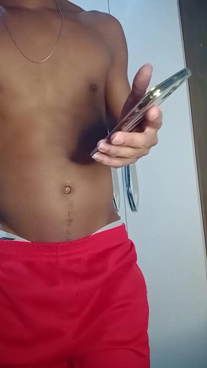 Offline leosilvaj on Cam4