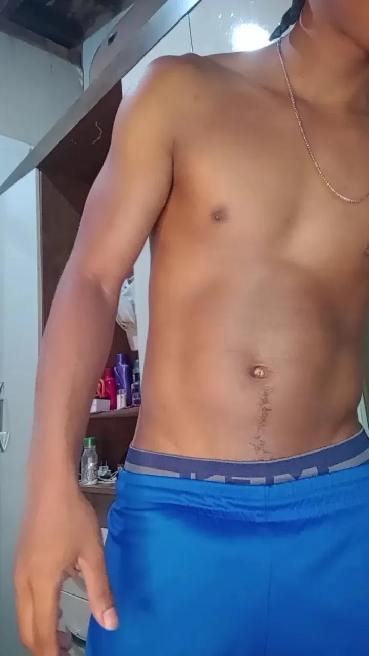 Offline leosilvaj on Cam4