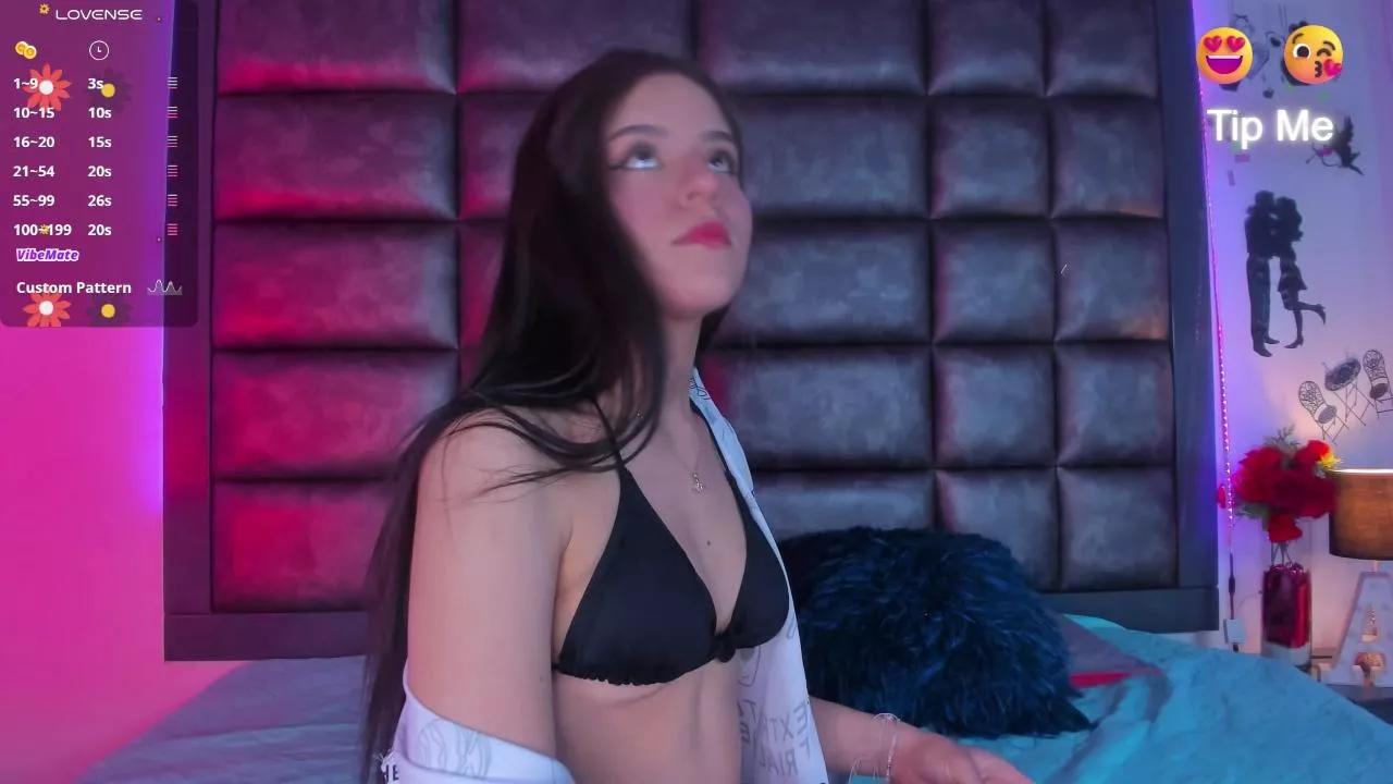 Lili_Bykers on Cam4 