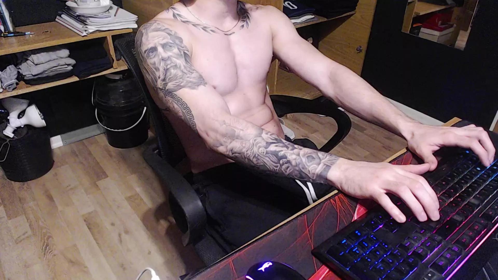 llectorboyl on Cam4 