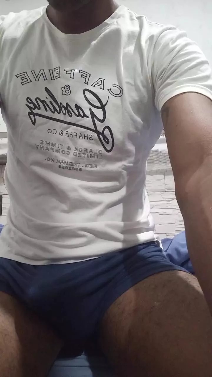 Offline Lucalin3 on Cam4