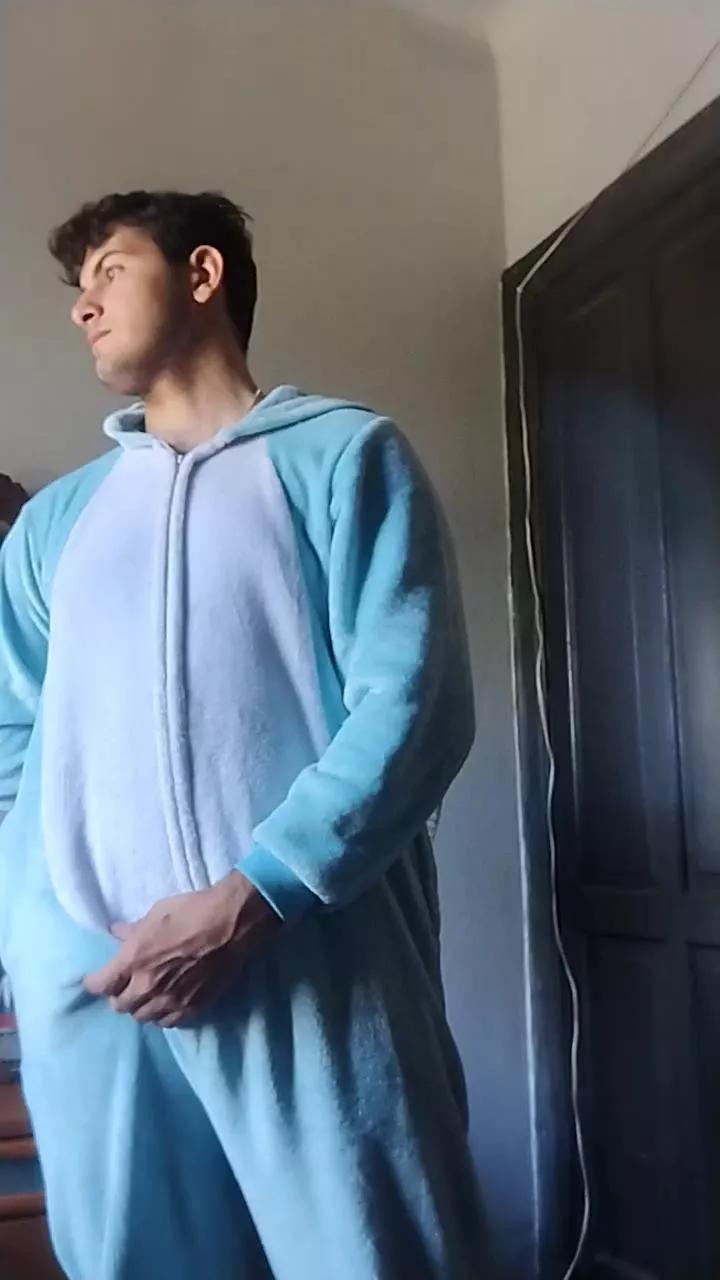 Lucas_Pink1 on Cam4 