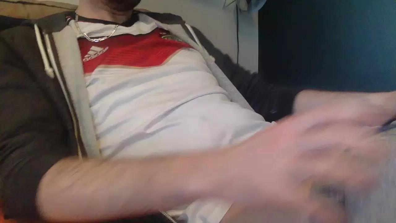 lucass941 on Cam4 