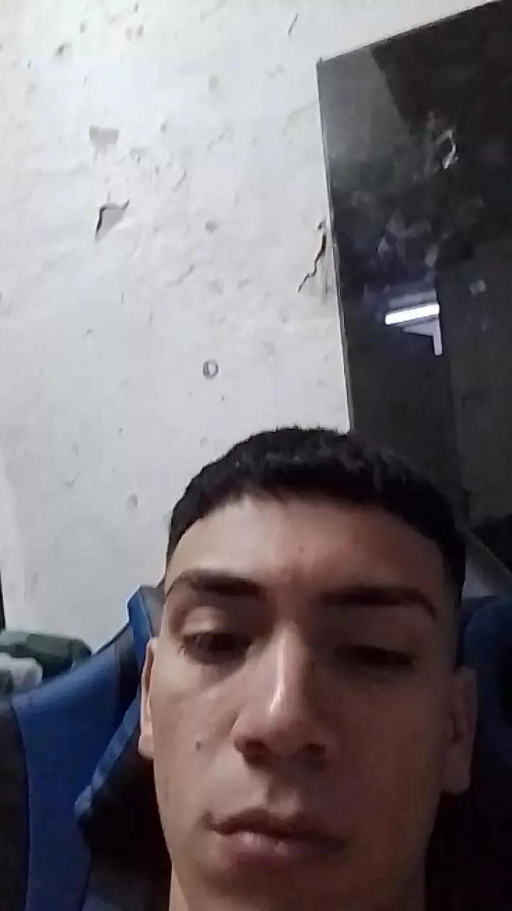 lucho_preme on Cam4 