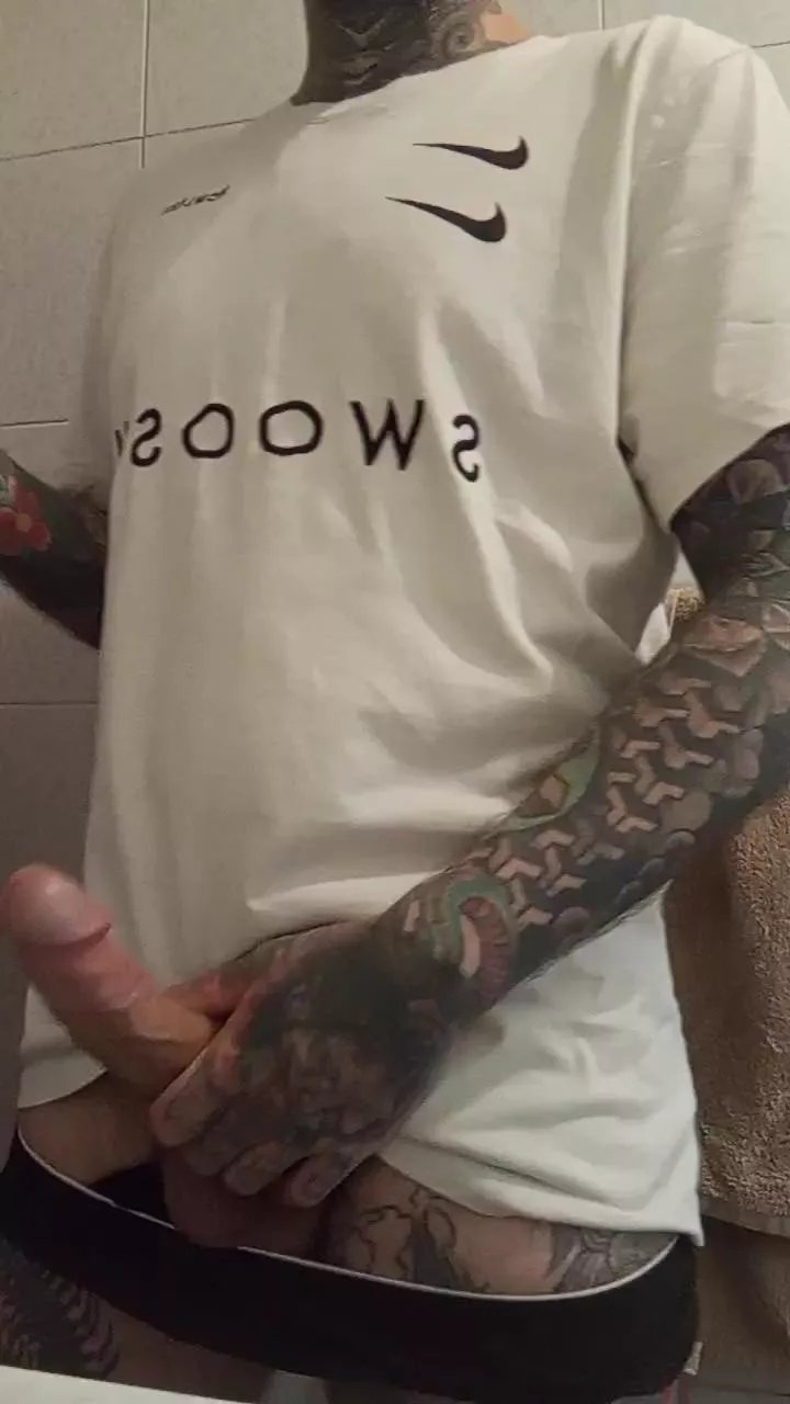 Offline luciferino18 on Cam4