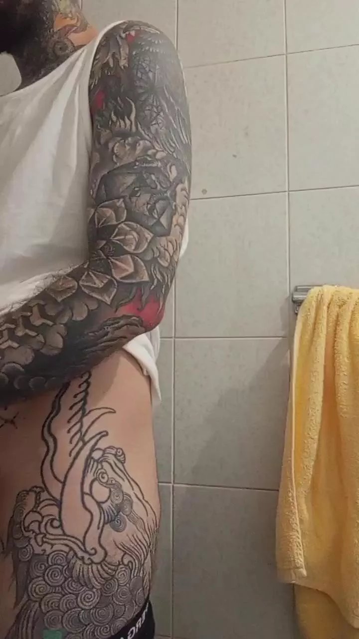 Offline luciferino18 on Cam4