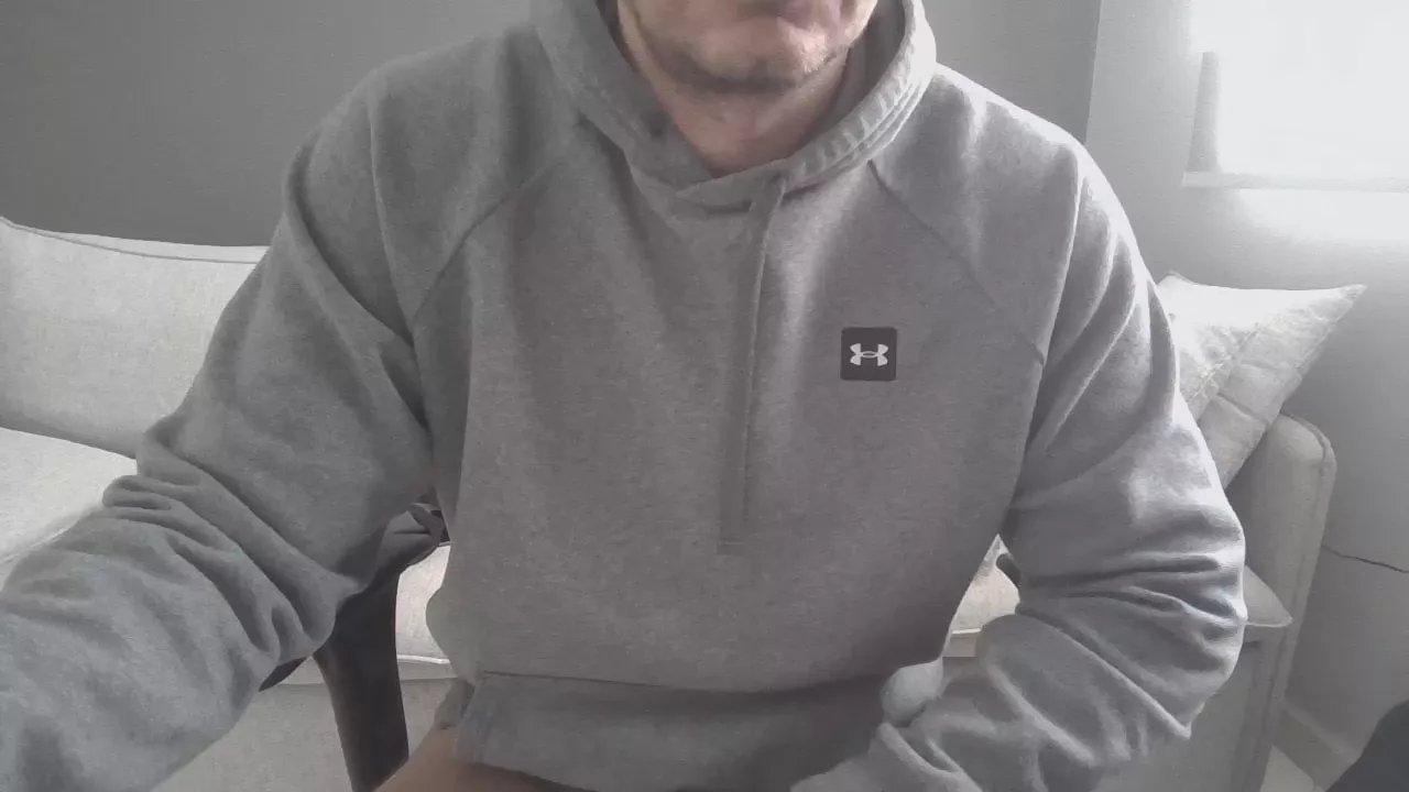 Offline MachoDottSP on Cam4