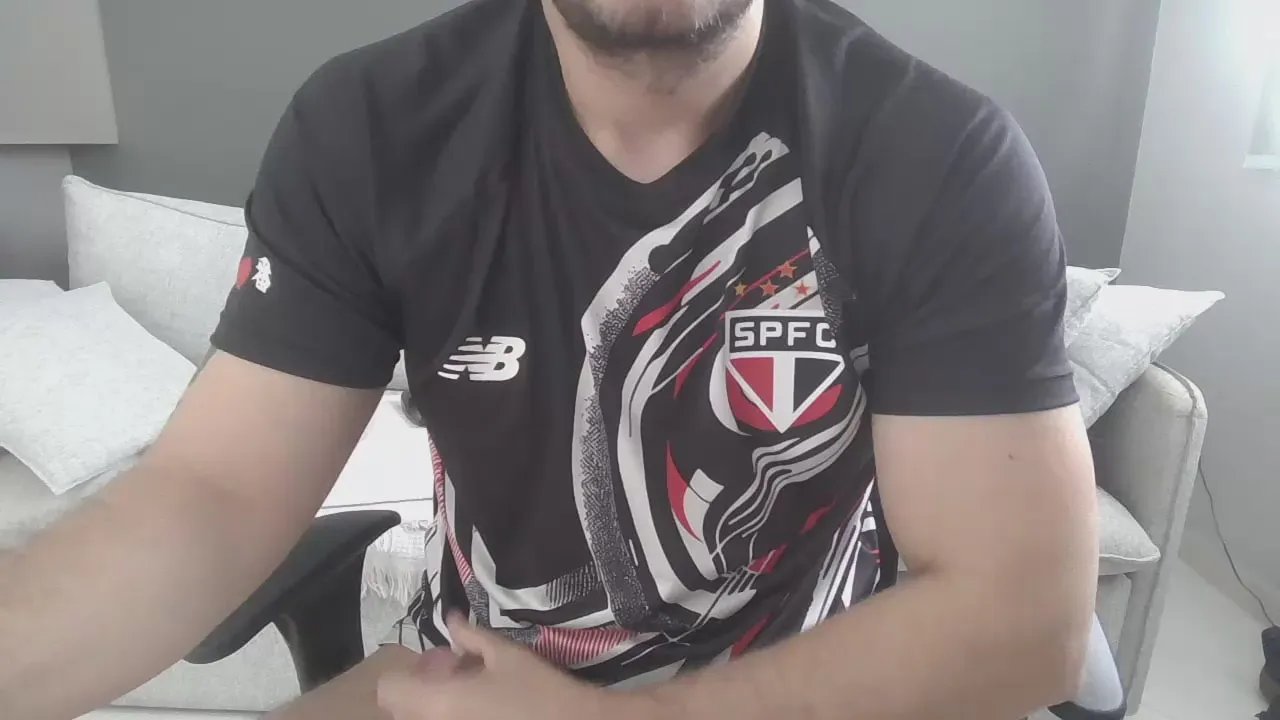 Offline MachoDottSP on Cam4